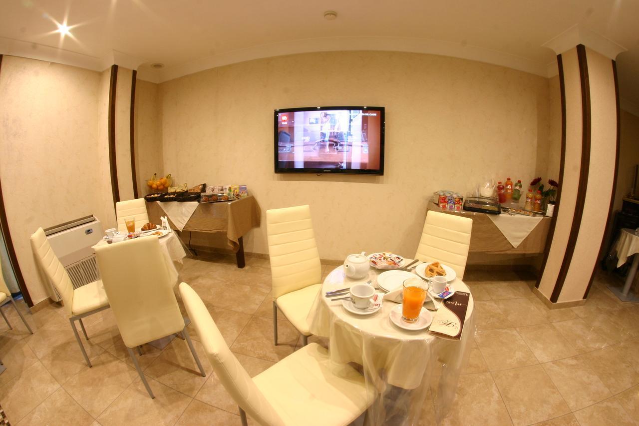 Hotel Chic 3*