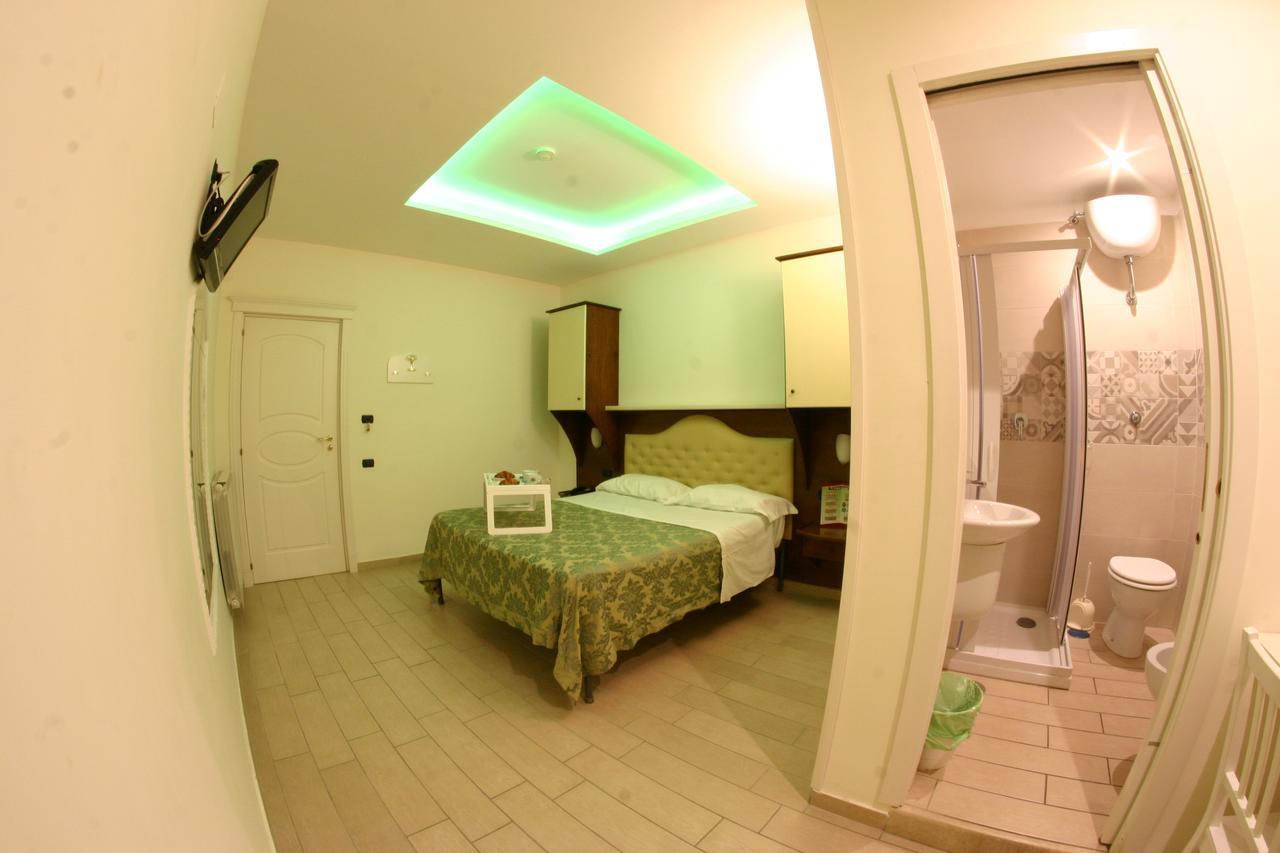 Hotel Chic 3*